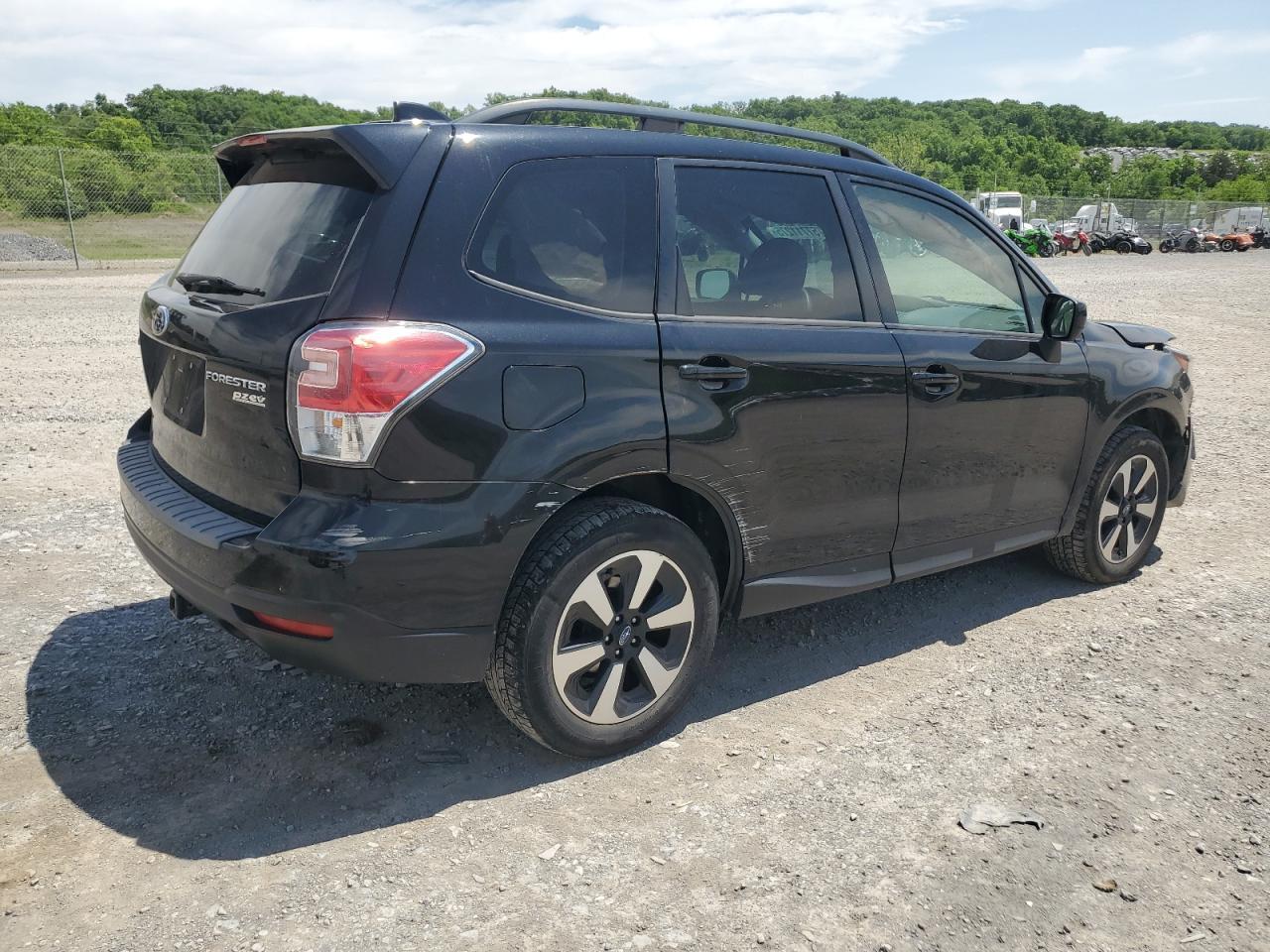 2017 Subaru Forester 2.5I Premium - Фото 3