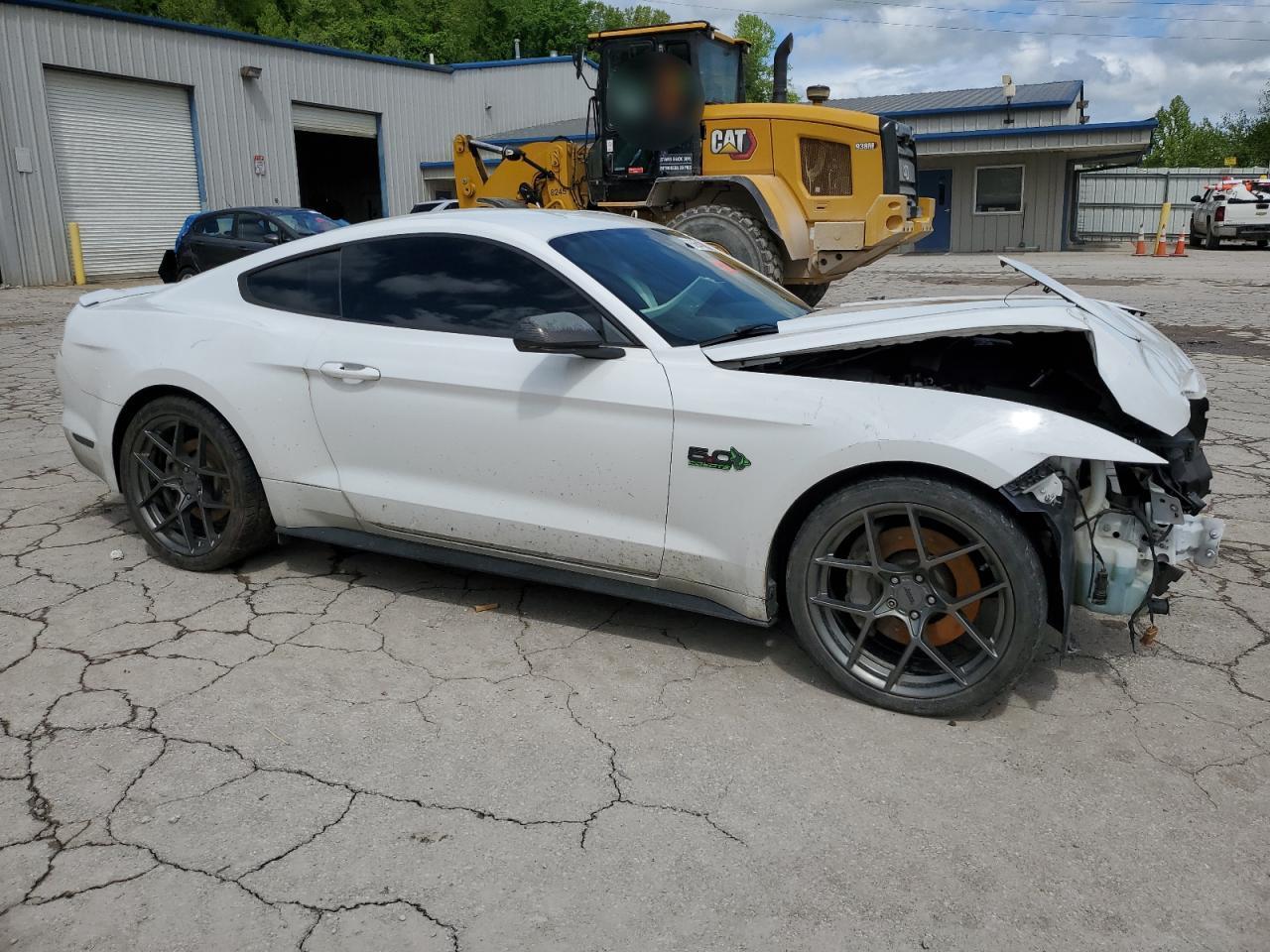 2017 Ford Mustang Gt - Фото 4