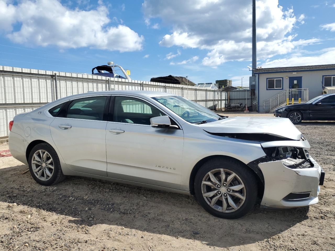 2017 Chevrolet Impala Lt - Image 4