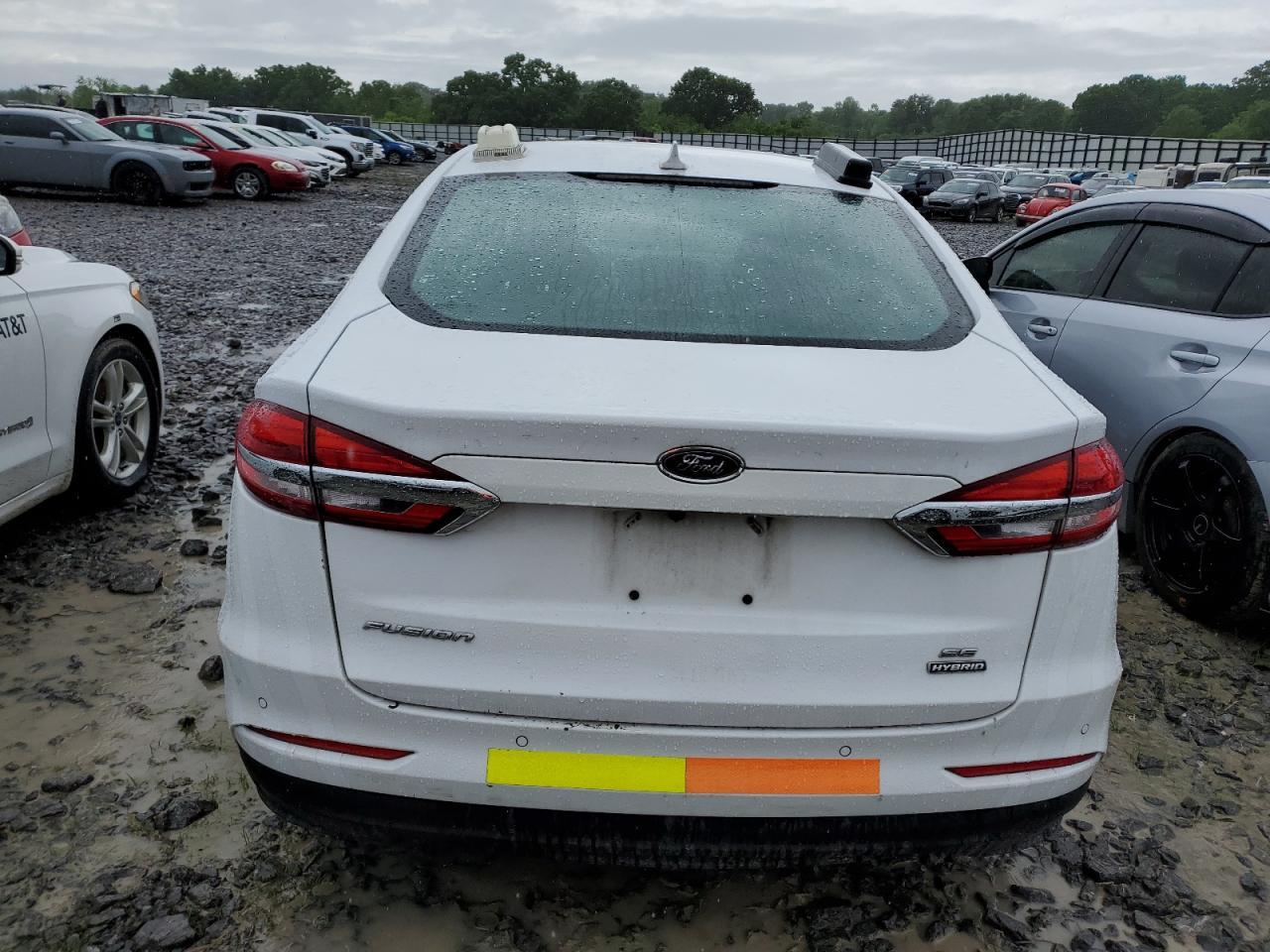 2020 Ford Fusion Se - Image 6