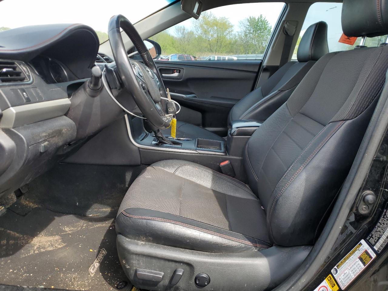 2017 Toyota Camry Le - Image 7