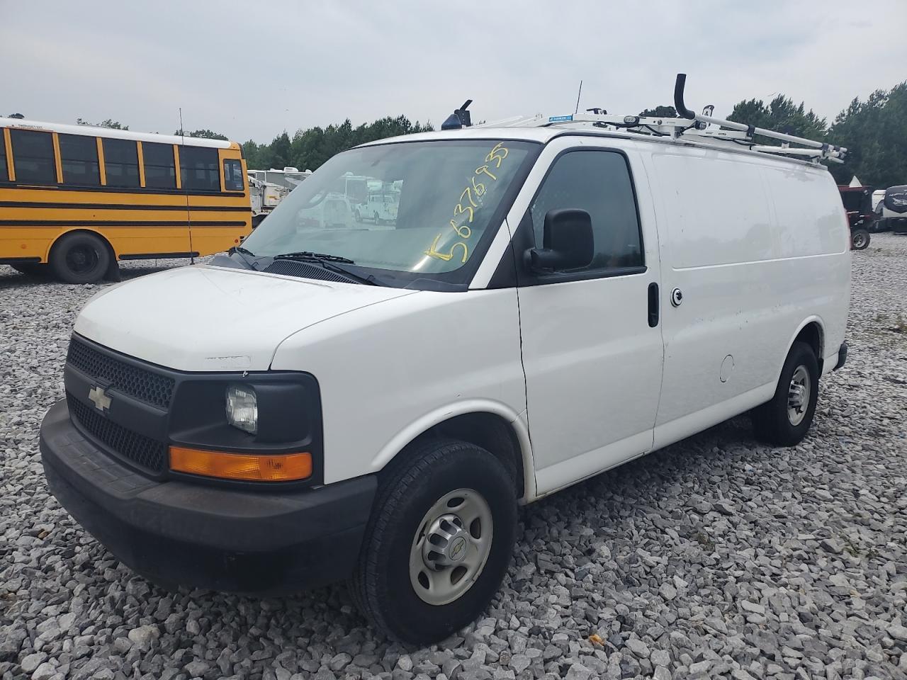 2013 Chevrolet Express G2500 - Фото 2