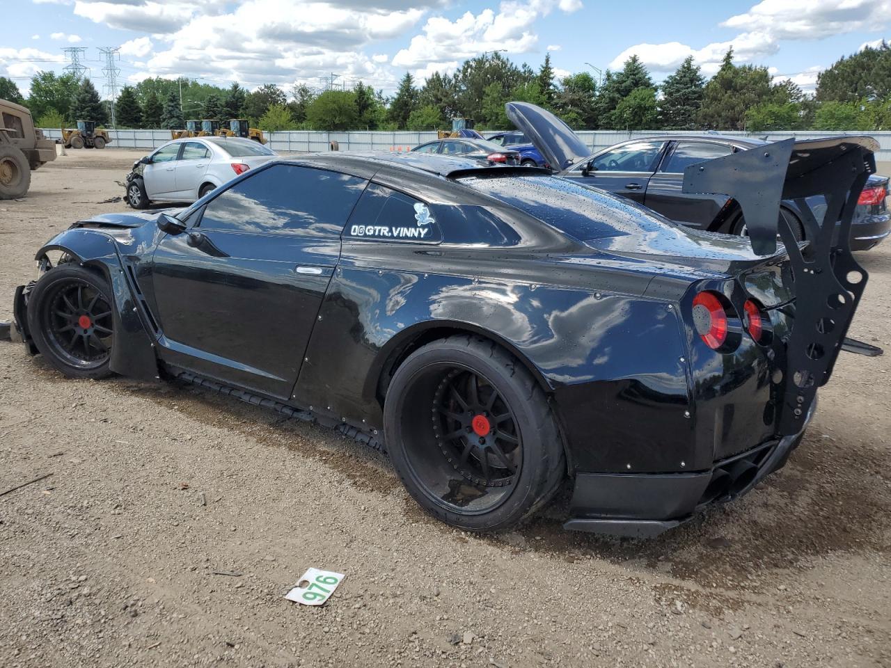 2010 Nissan Gt-R Base - Image 2