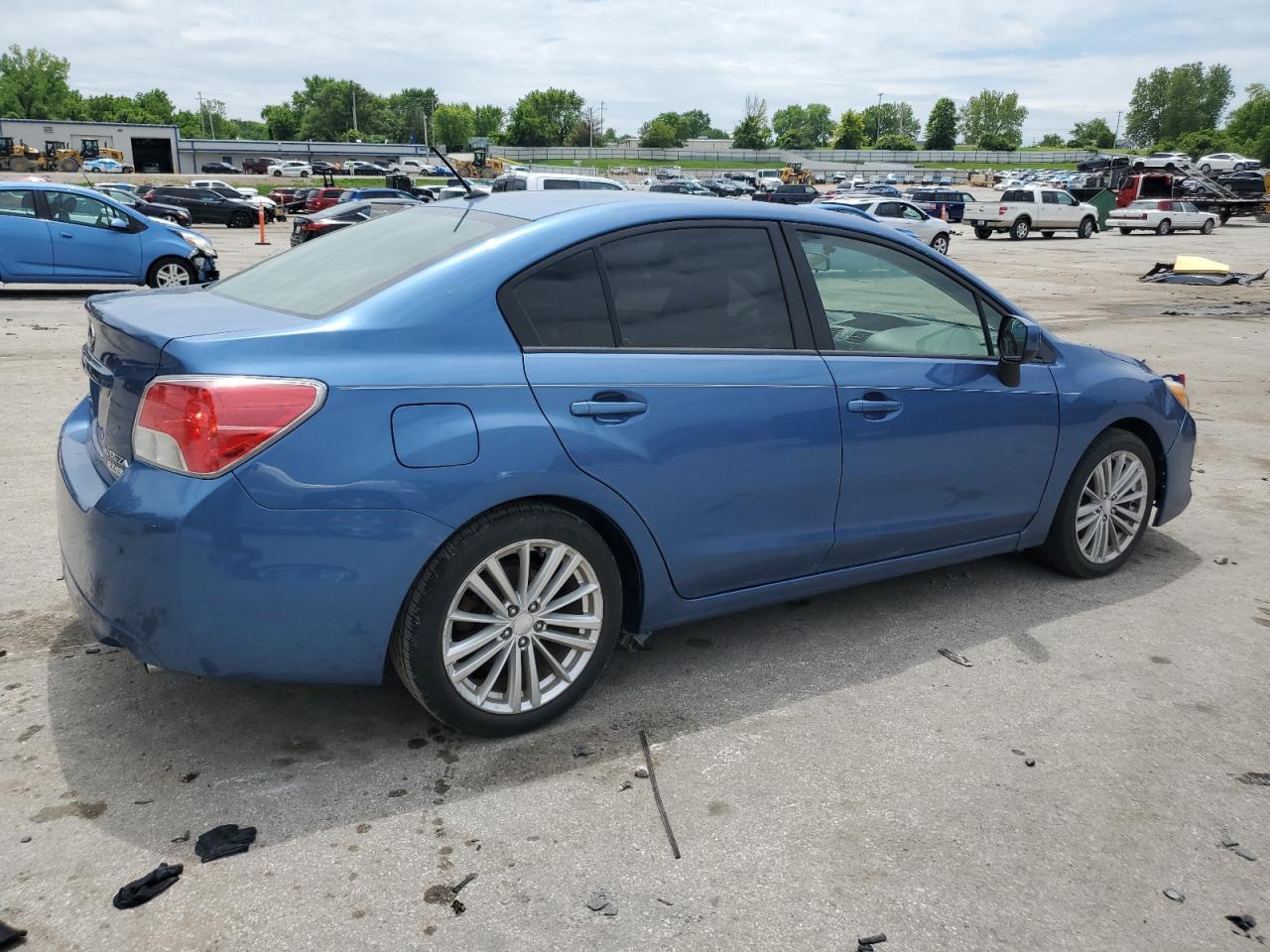 2014 Subaru Impreza Premium - Image 3