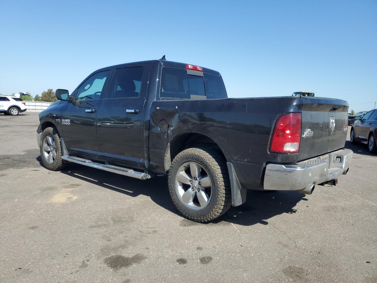 2015 Ram 1500 Slt - Image 2