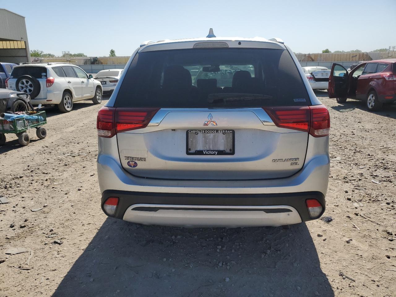 2019 Mitsubishi Outlander Se - Фото 6