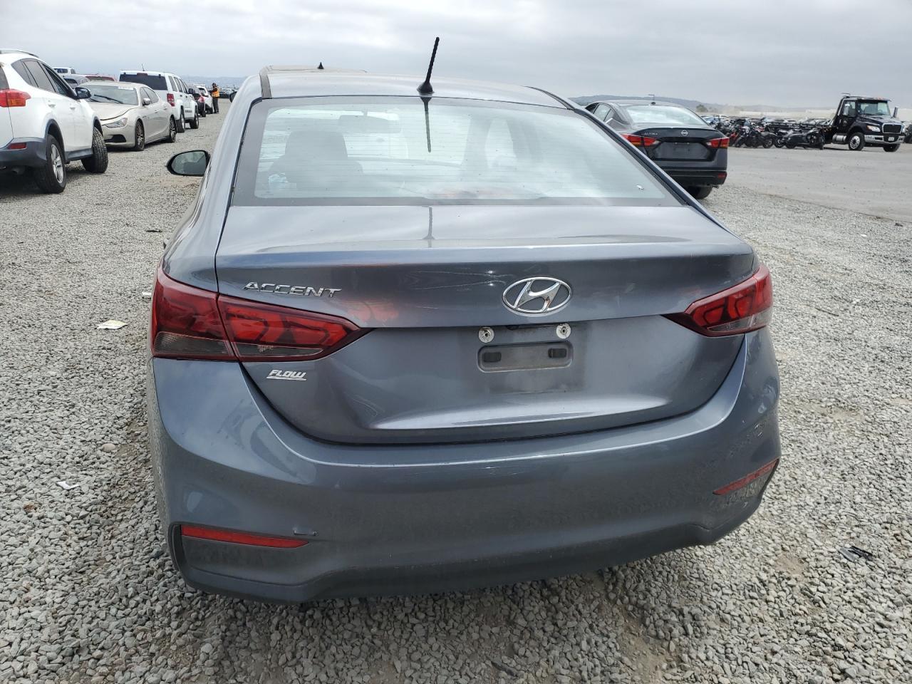 2018 Hyundai Accent Se - Фото 6