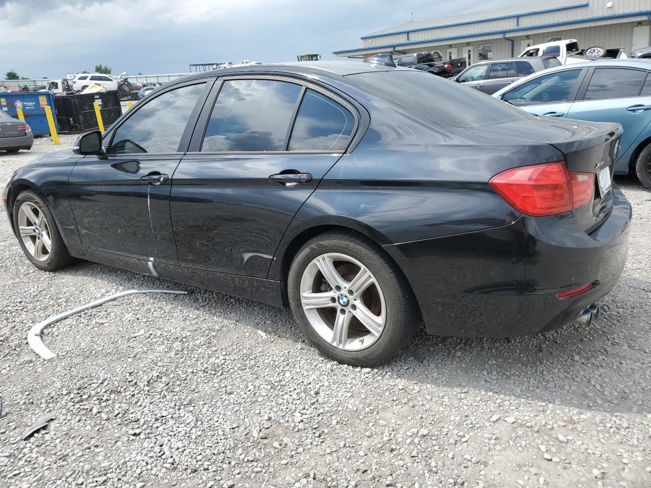 2013 BMW 328 Xi - Фото 2