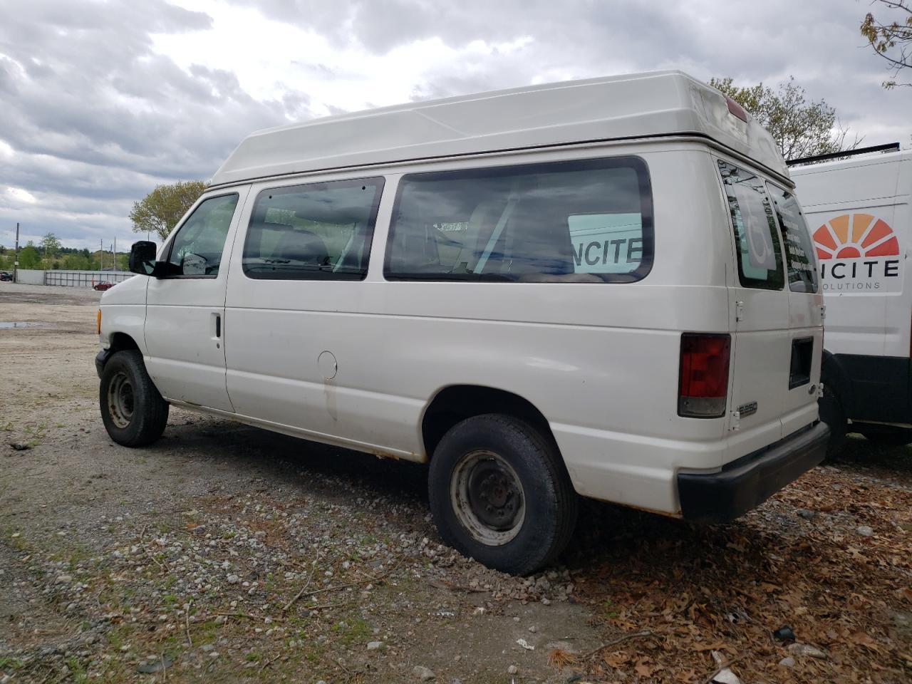 2007 Ford Econoline E250 Van - Фото 2