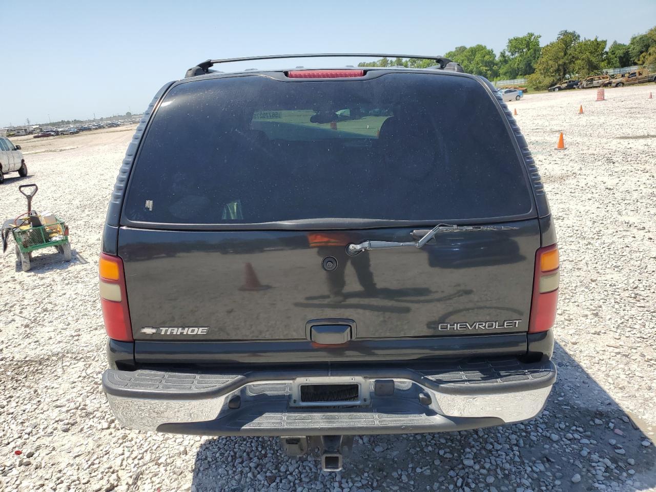 2003 Chevrolet Tahoe C1500 - Image 6