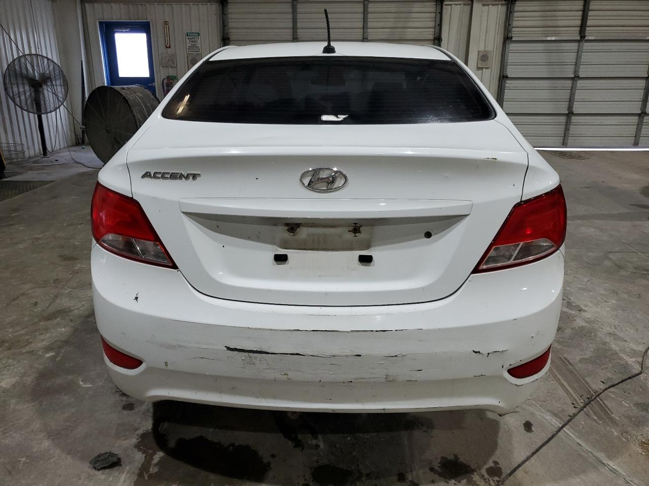 2015 Hyundai Accent Gls - Image 6