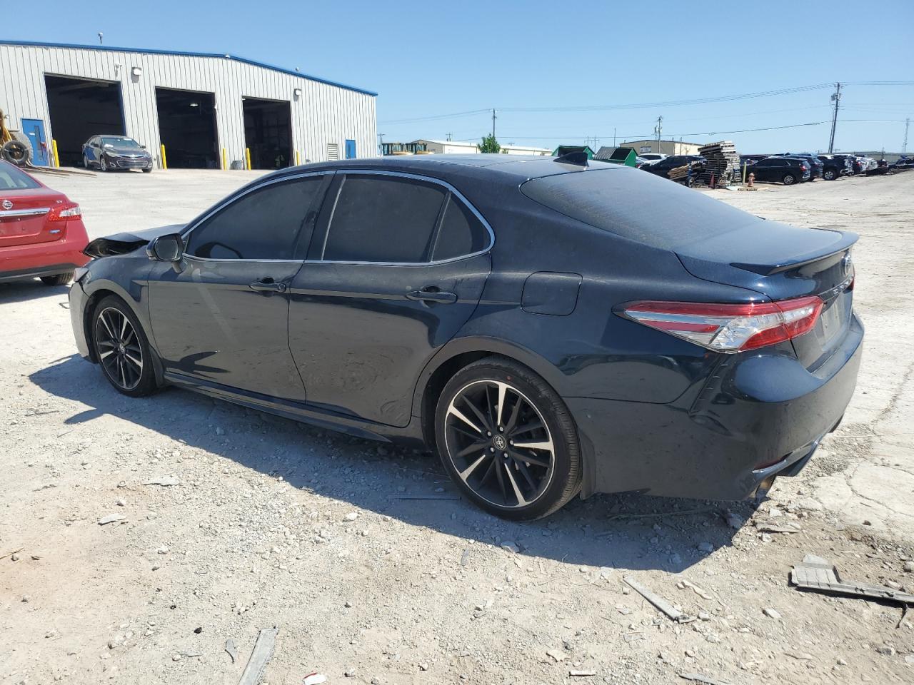 2018 Toyota Camry Xse - Image 2