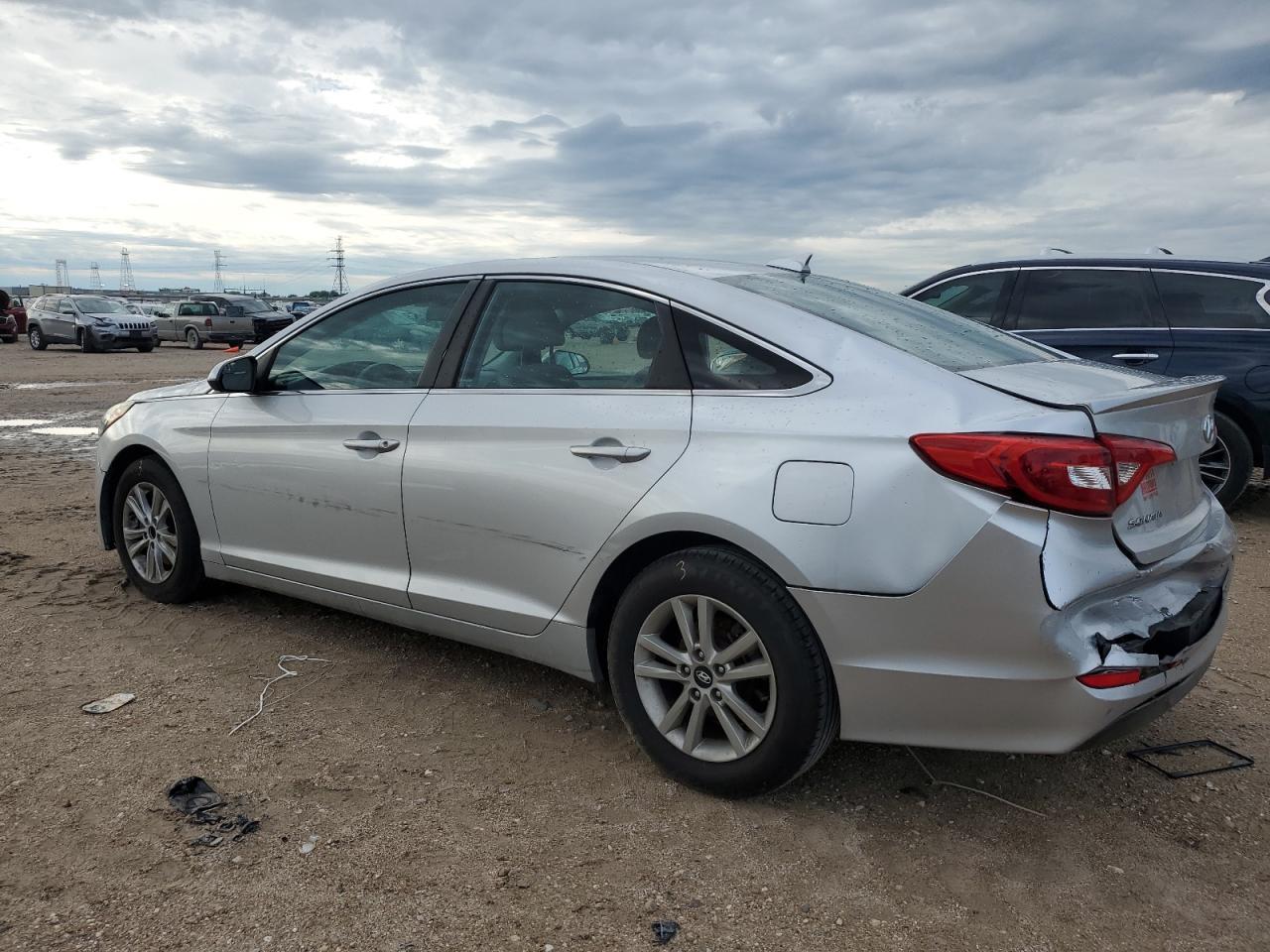 2015 Hyundai Sonata Se - Фото 2