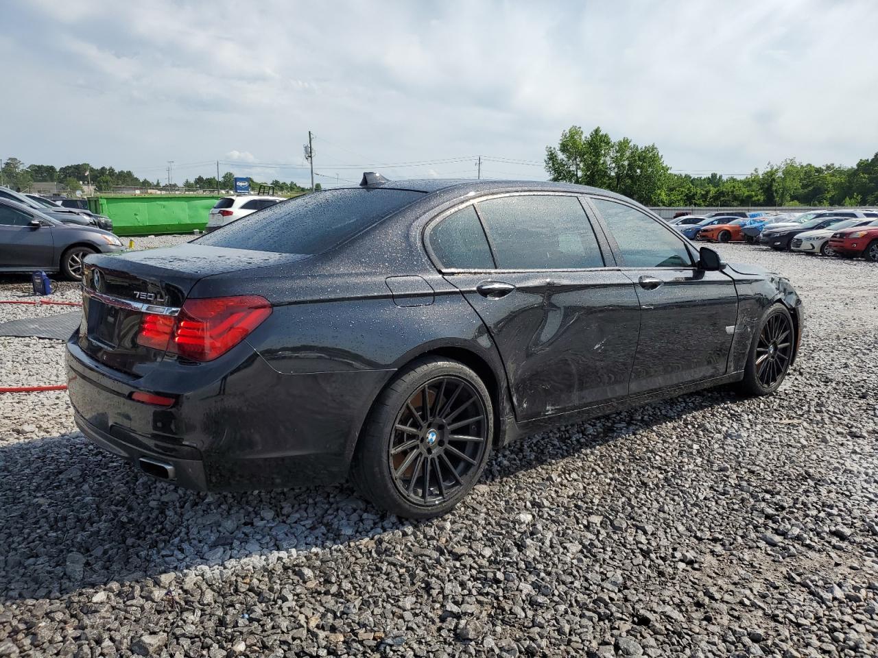2013 BMW 750 Li - Фото 3