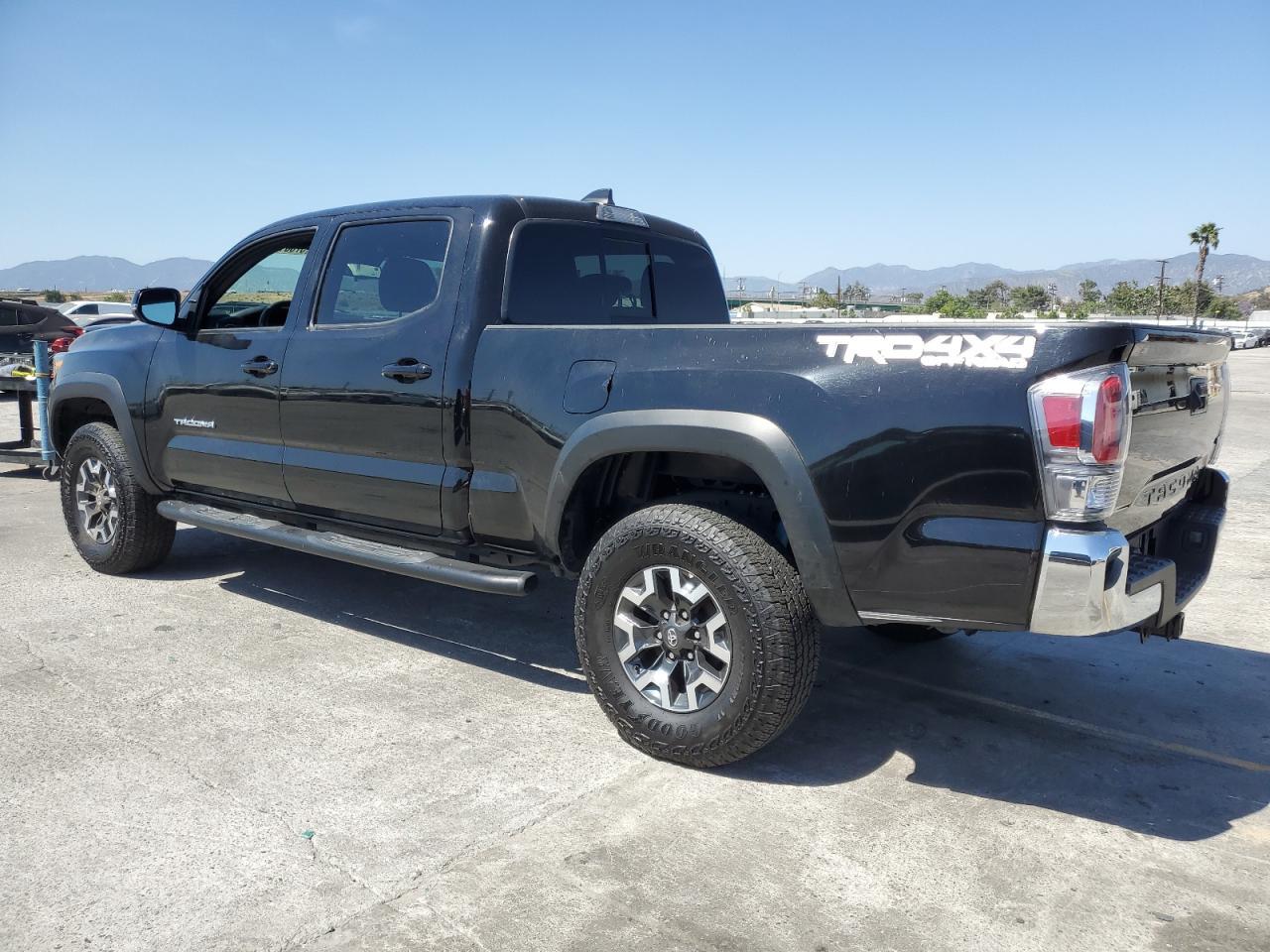 2023 Toyota Tacoma Double Cab - Фото 2