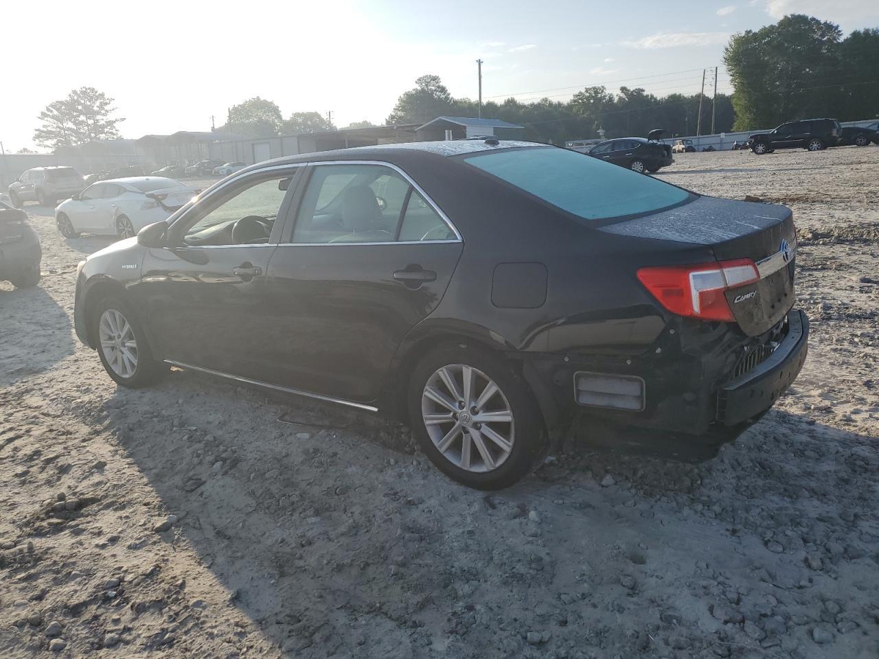 2012 Toyota Camry Hybrid - Фото 2