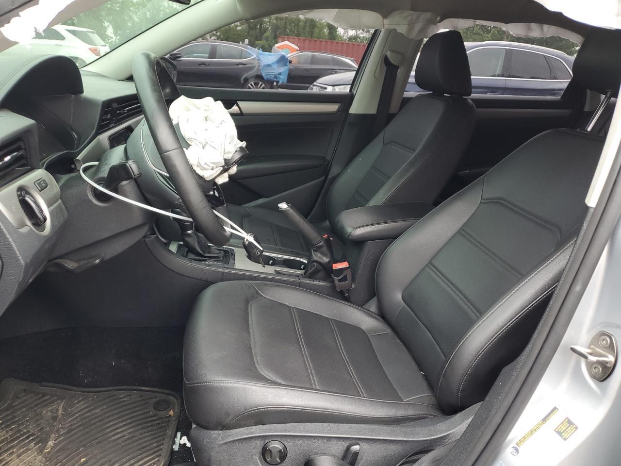 2021 Volkswagen Passat Se - Фото 7