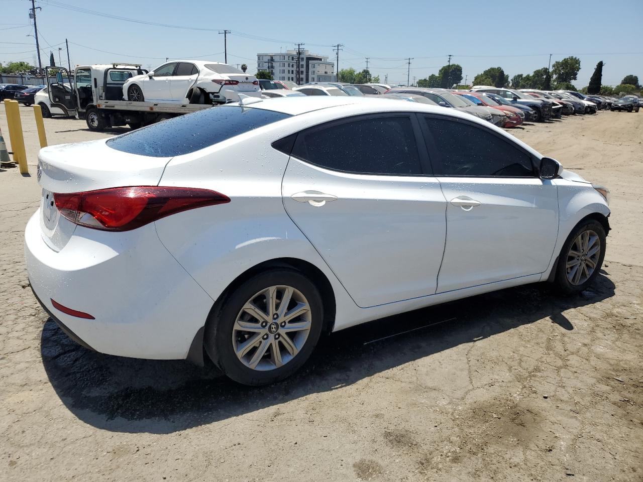 2016 Hyundai Elantra Se - Фото 3