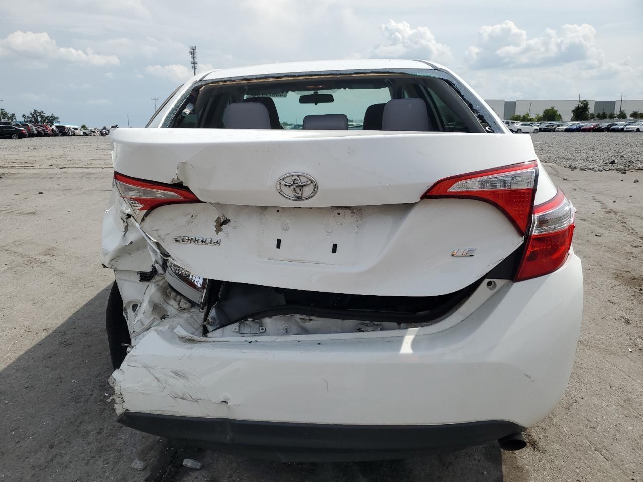 2014 Toyota Corolla L - Фото 6