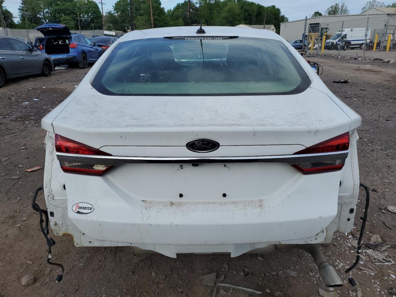2017 Ford Fusion Se - Фото 6