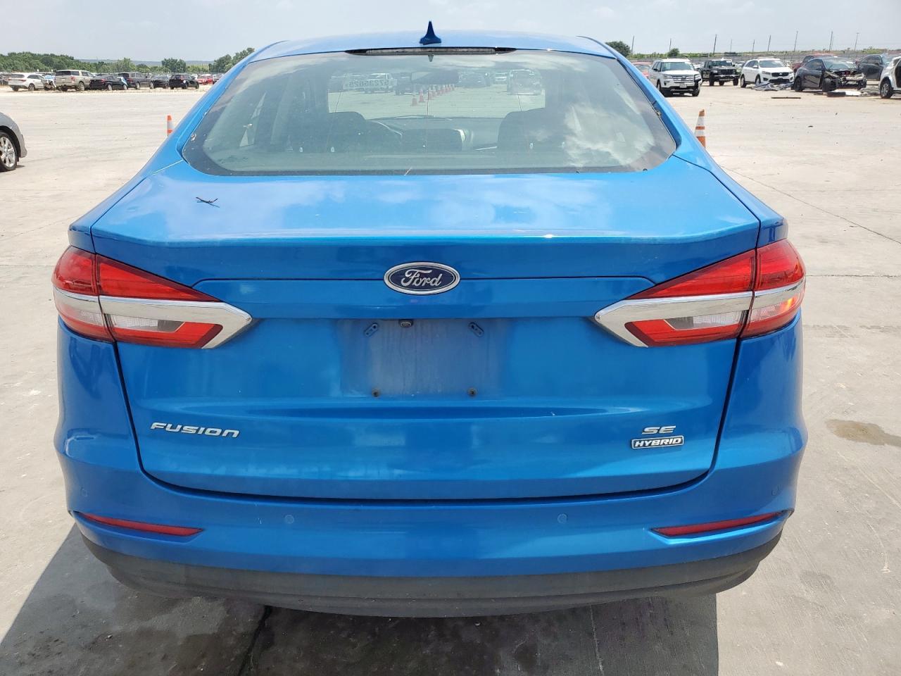 2020 Ford Fusion Se - Image 6