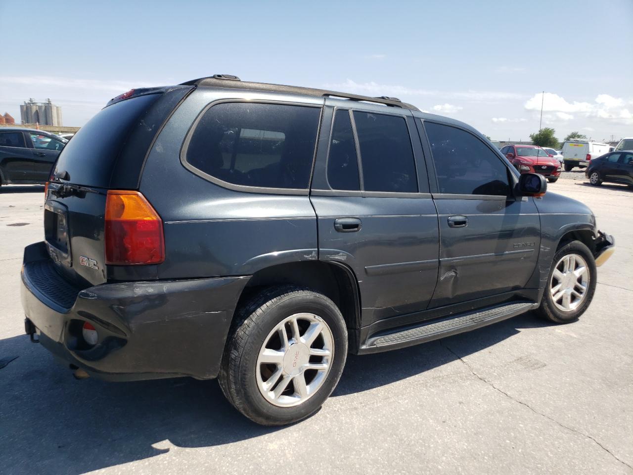 2006 GMC Envoy Denali - Фото 3