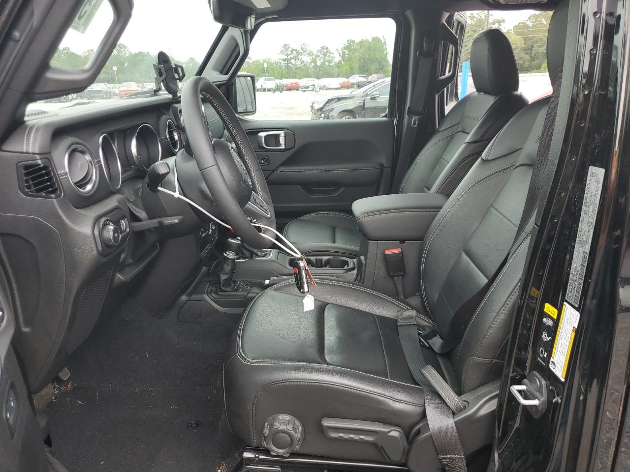 2023 Jeep Wrangler Sahara - Image 7