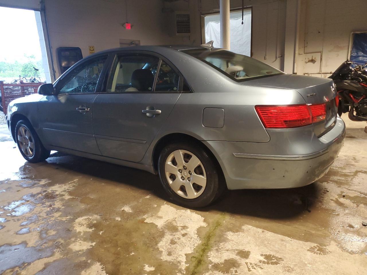 2010 Hyundai Sonata Gls - Фото 2