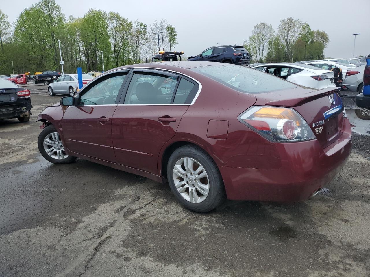 2011 Nissan Altima Base - Image 2