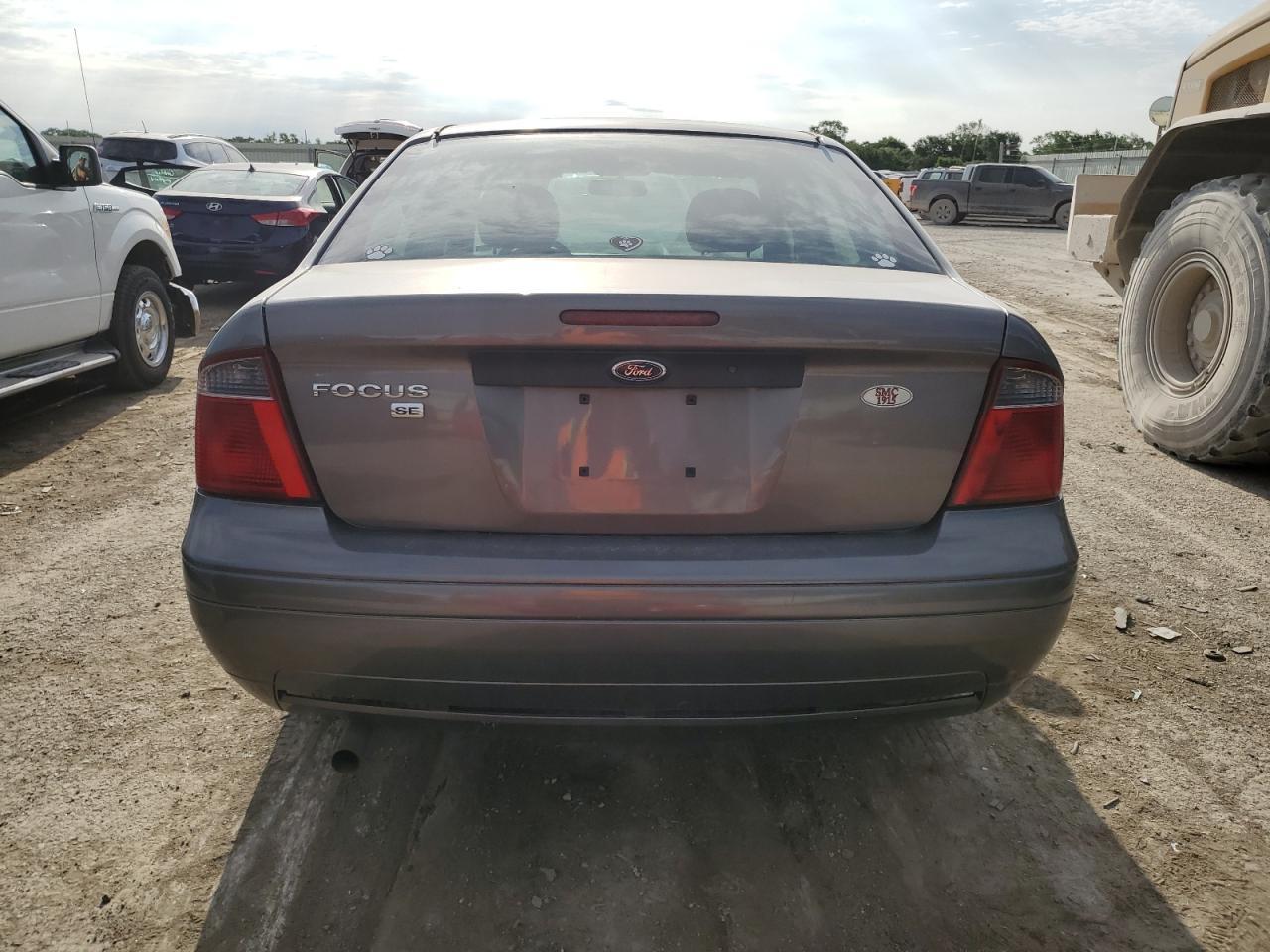 2007 Ford Focus Zx4 - Фото 6