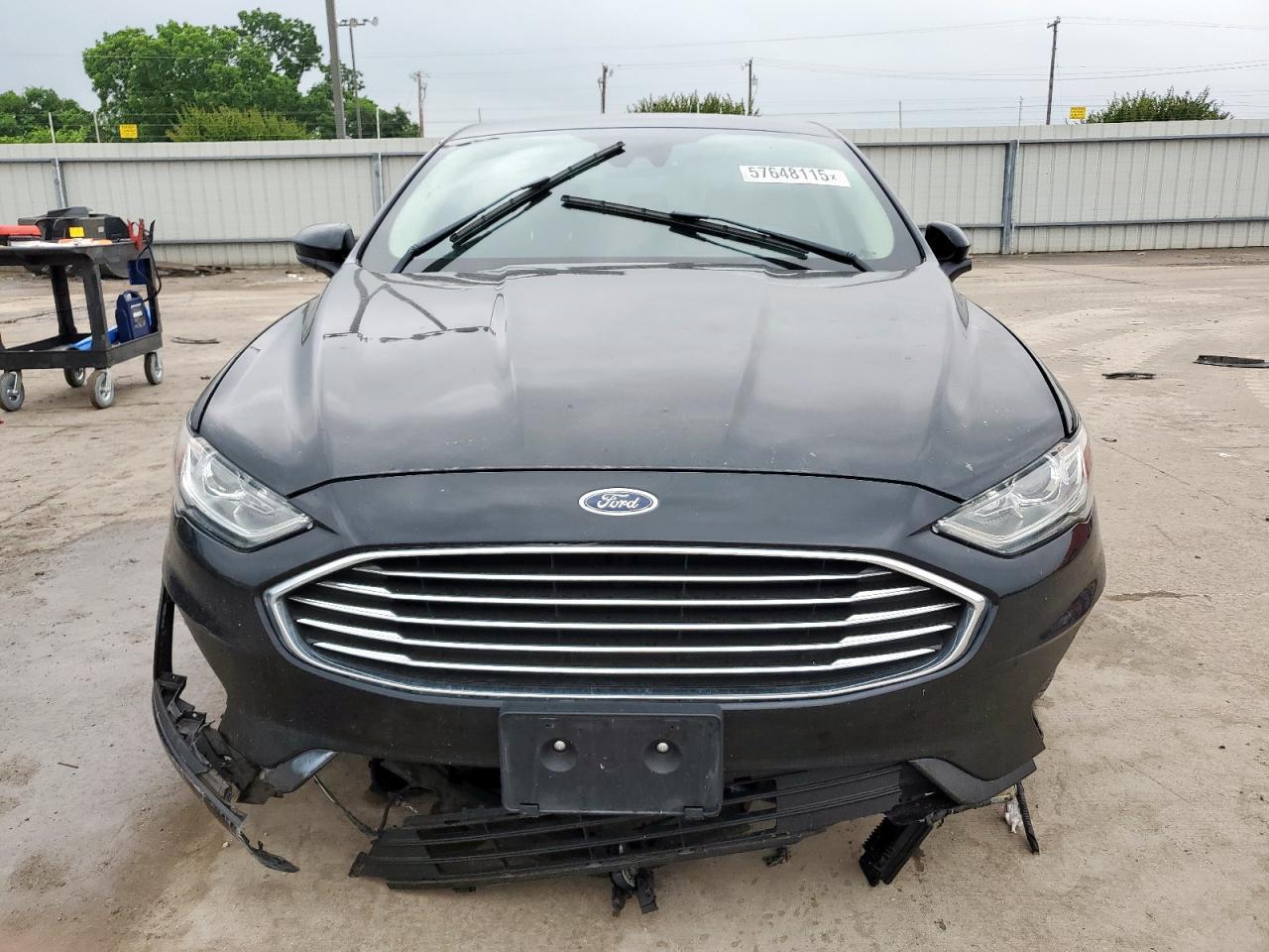 2020 Ford Fusion Se - Image 5