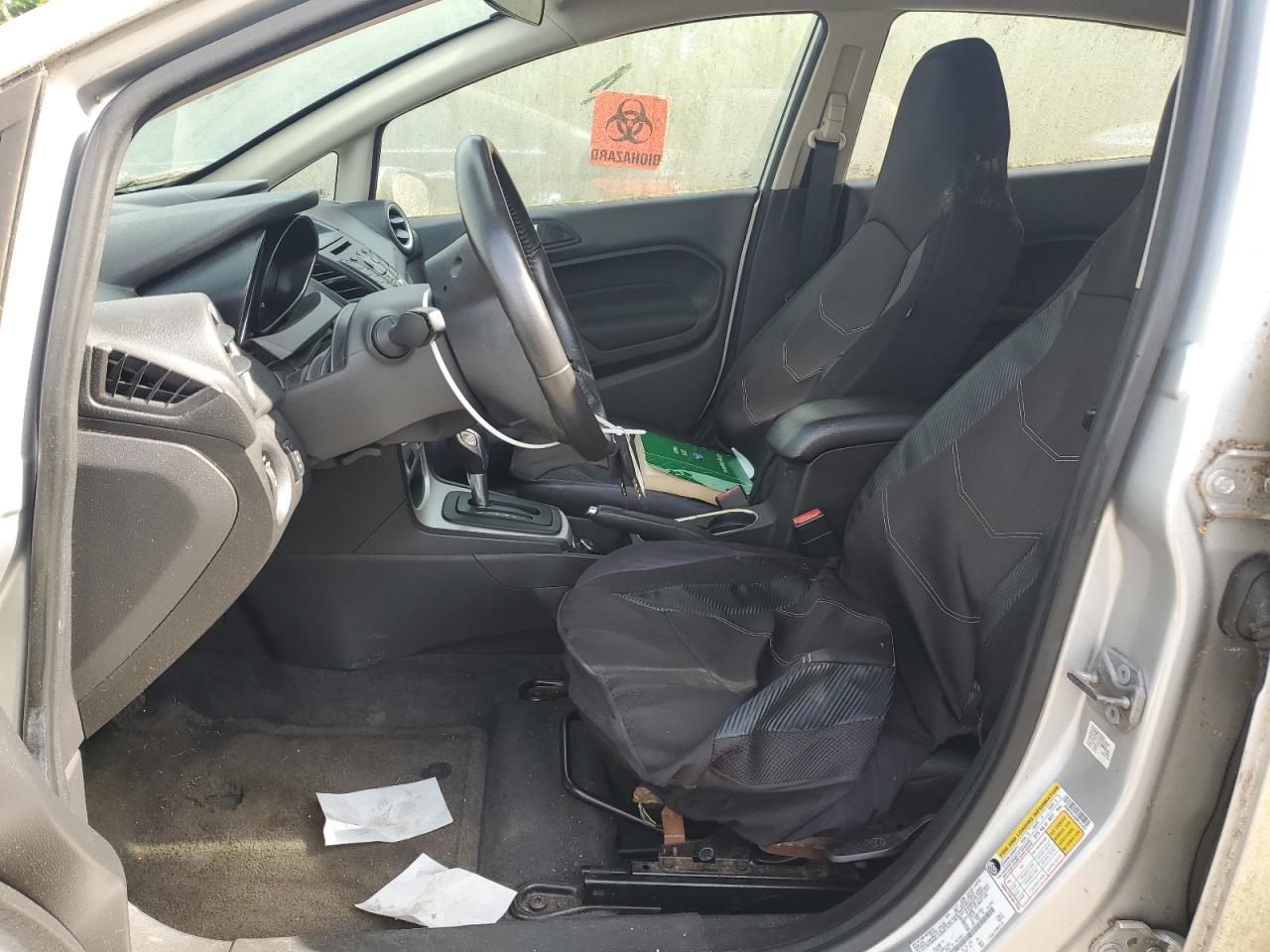 2016 Ford Fiesta Se - Image 7