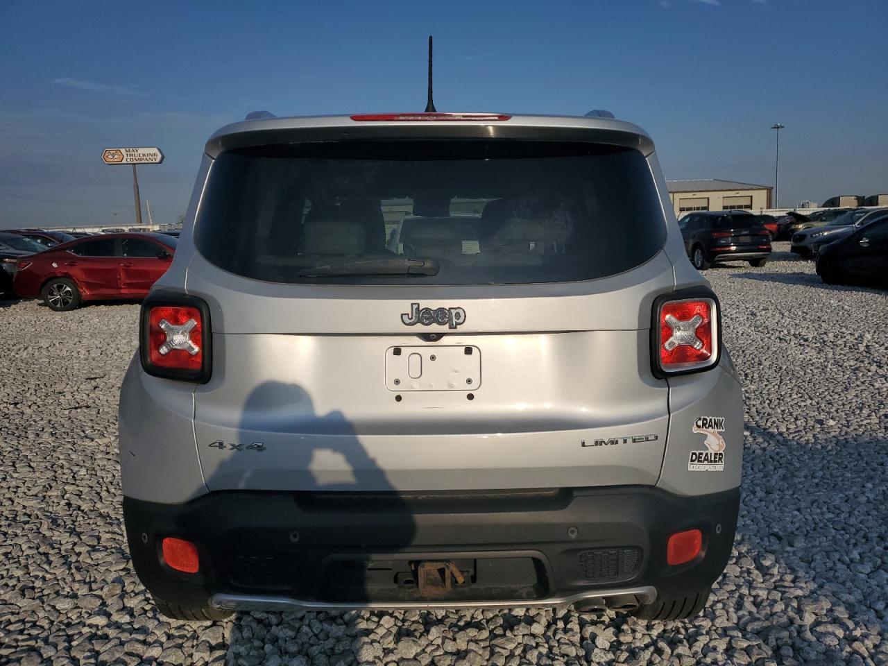 2017 Jeep Renegade Limited - Image 6