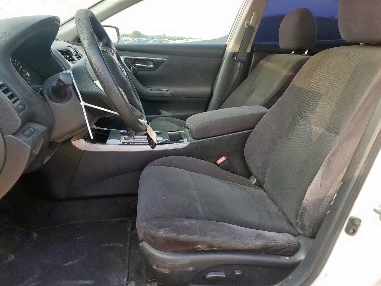 2013 Nissan Altima 2.5 - Image 7