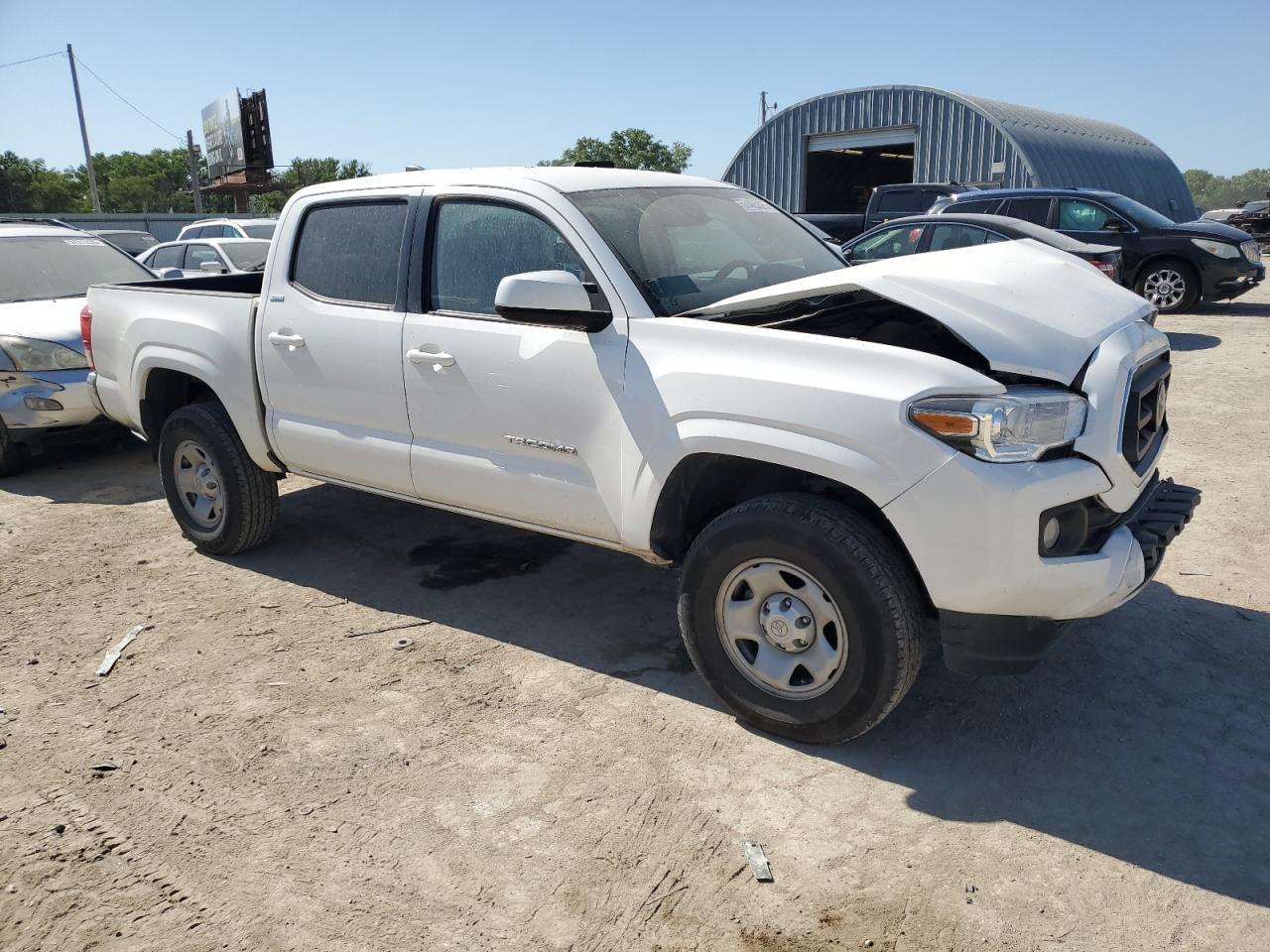 2021 Toyota Tacoma Double Cab - Image 4
