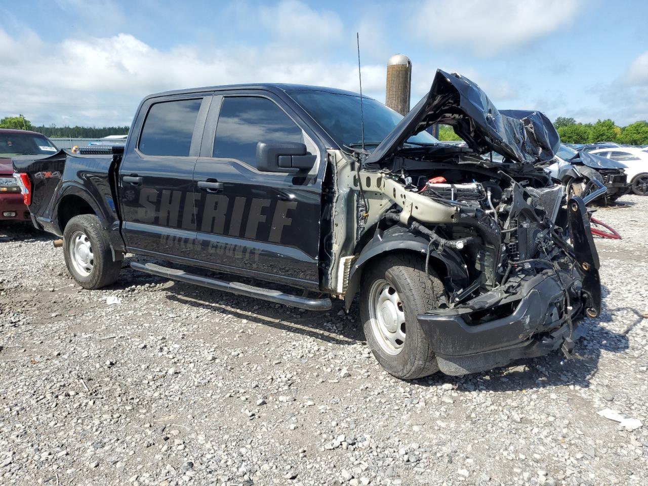 2023 Ford F150 Supercrew - Image 4