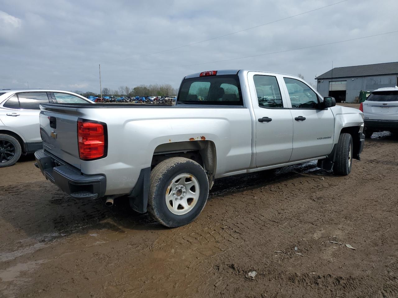 2015 Chevrolet Silverado C1500 - Фото 3