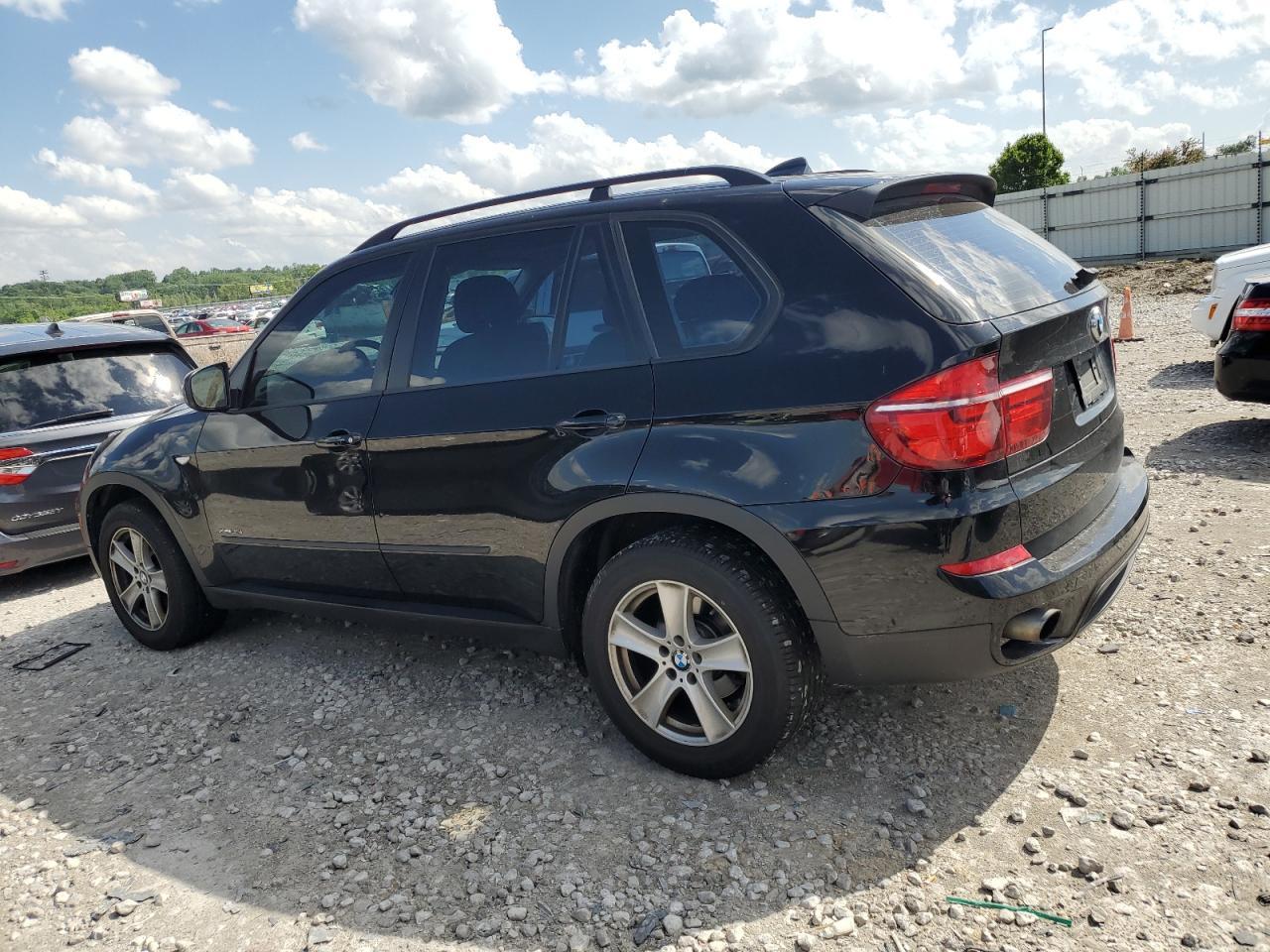 2013 BMW X5 xDrive35I - Фото 2
