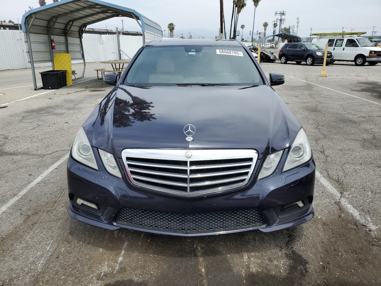 2010 Mercedes-Benz E 350 - Фото 5