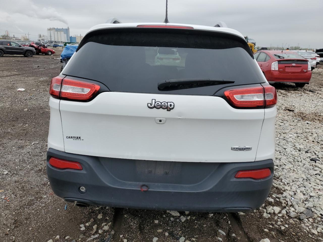 2015 Jeep Cherokee Latitude - Фото 6