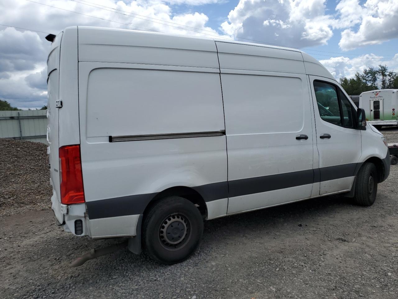 2023 Mercedes-Benz Sprinter 1500 - Фото 3