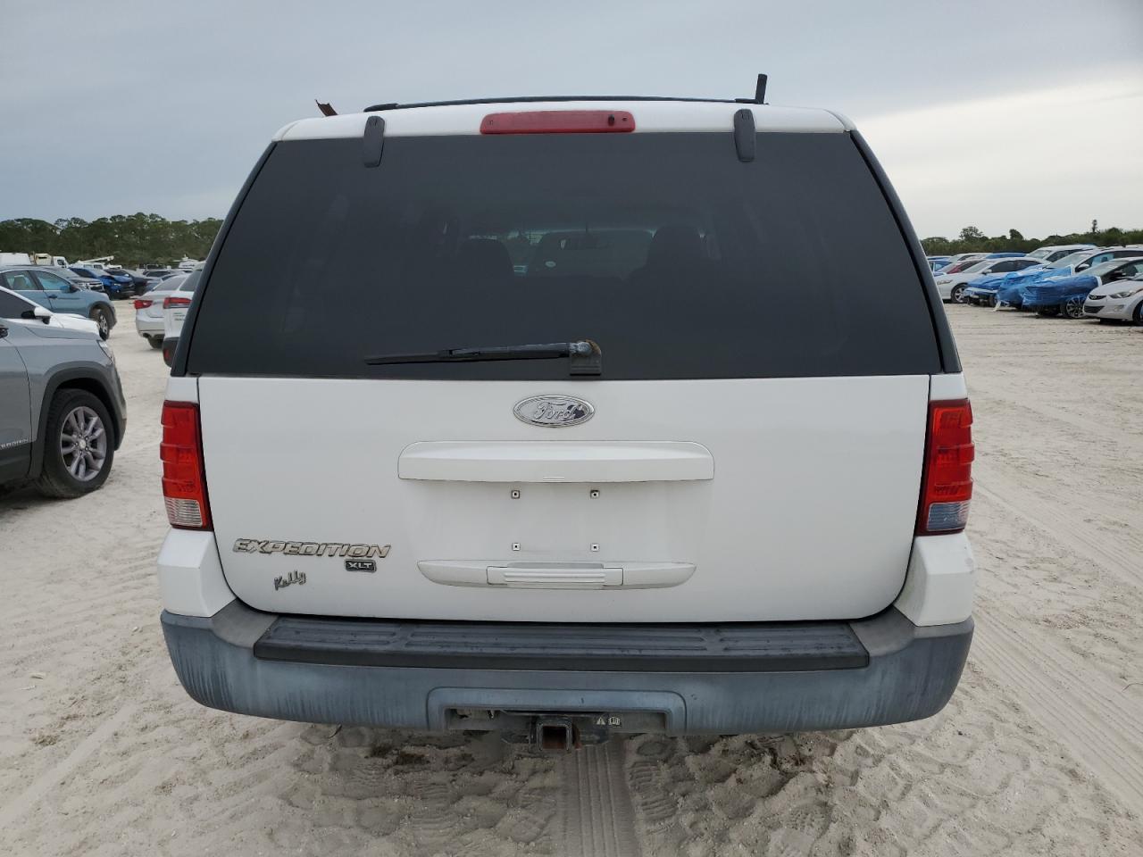 2003 Ford Expedition Xlt - Image 6