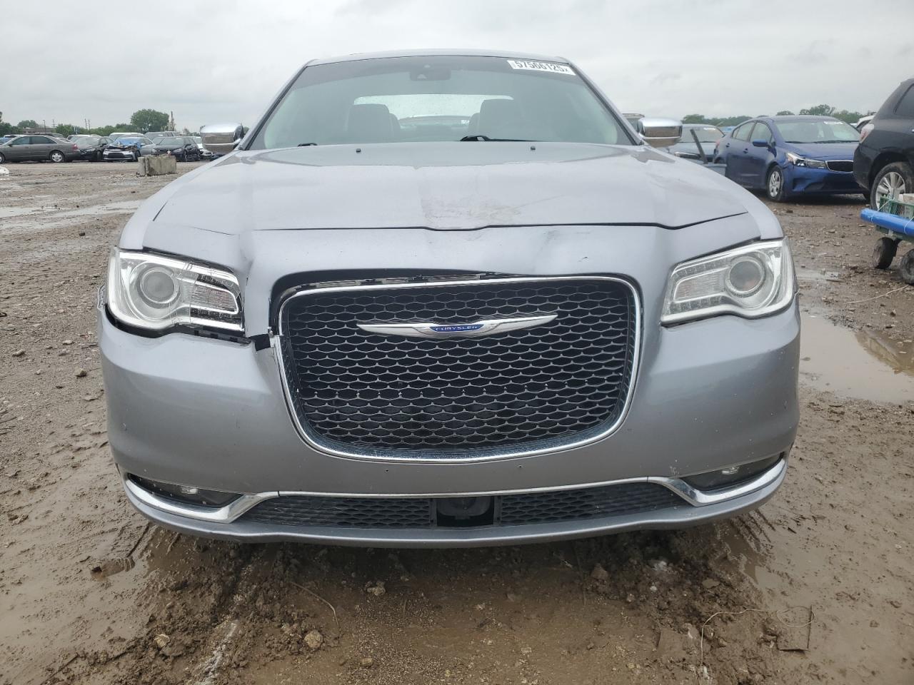 2018 Chrysler 300 Limited - Фото 5