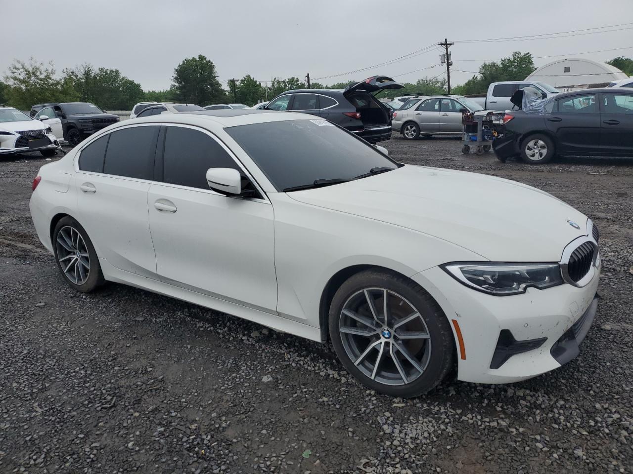 2020 BMW Motorrad 330I - Image 4