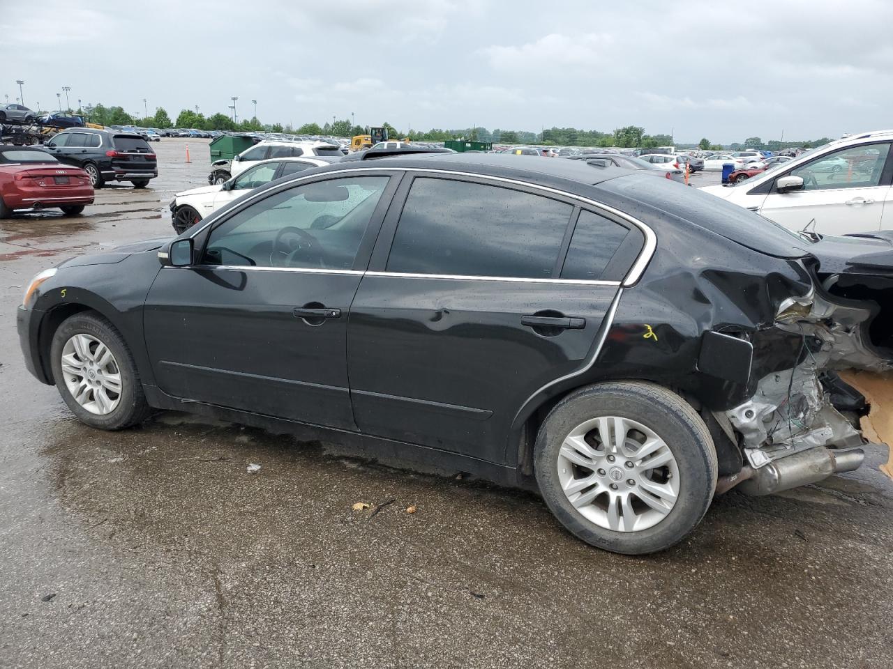 2012 Nissan Altima Base - Image 2