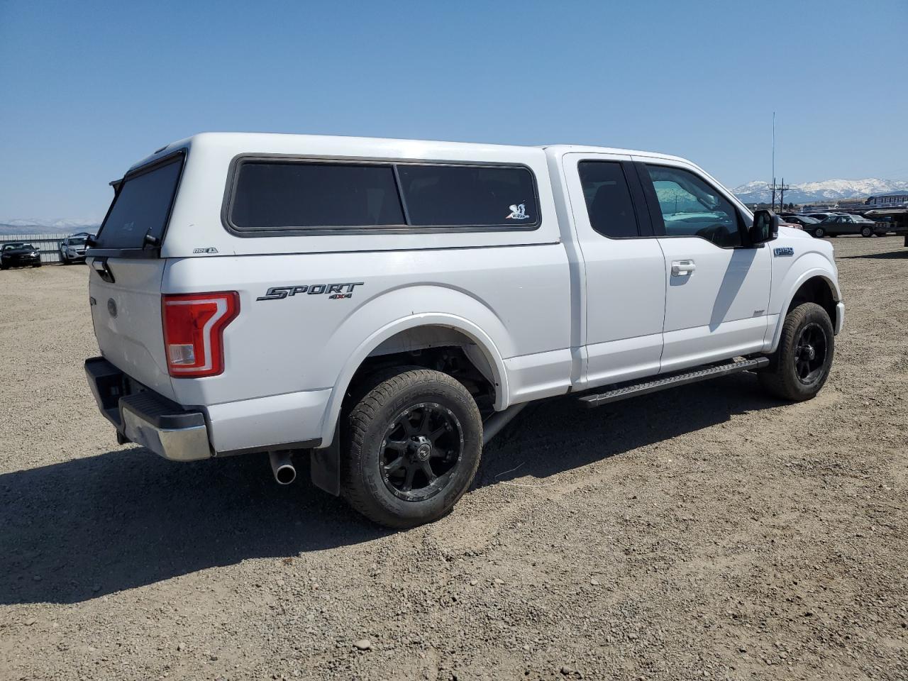 2016 Ford F150 Super Cab - Фото 3