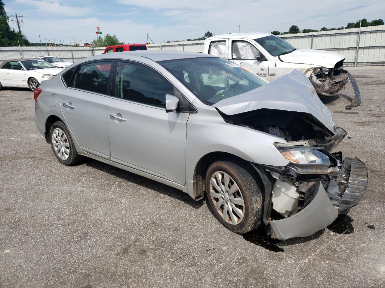 2018 Nissan Sentra S - Фото 4