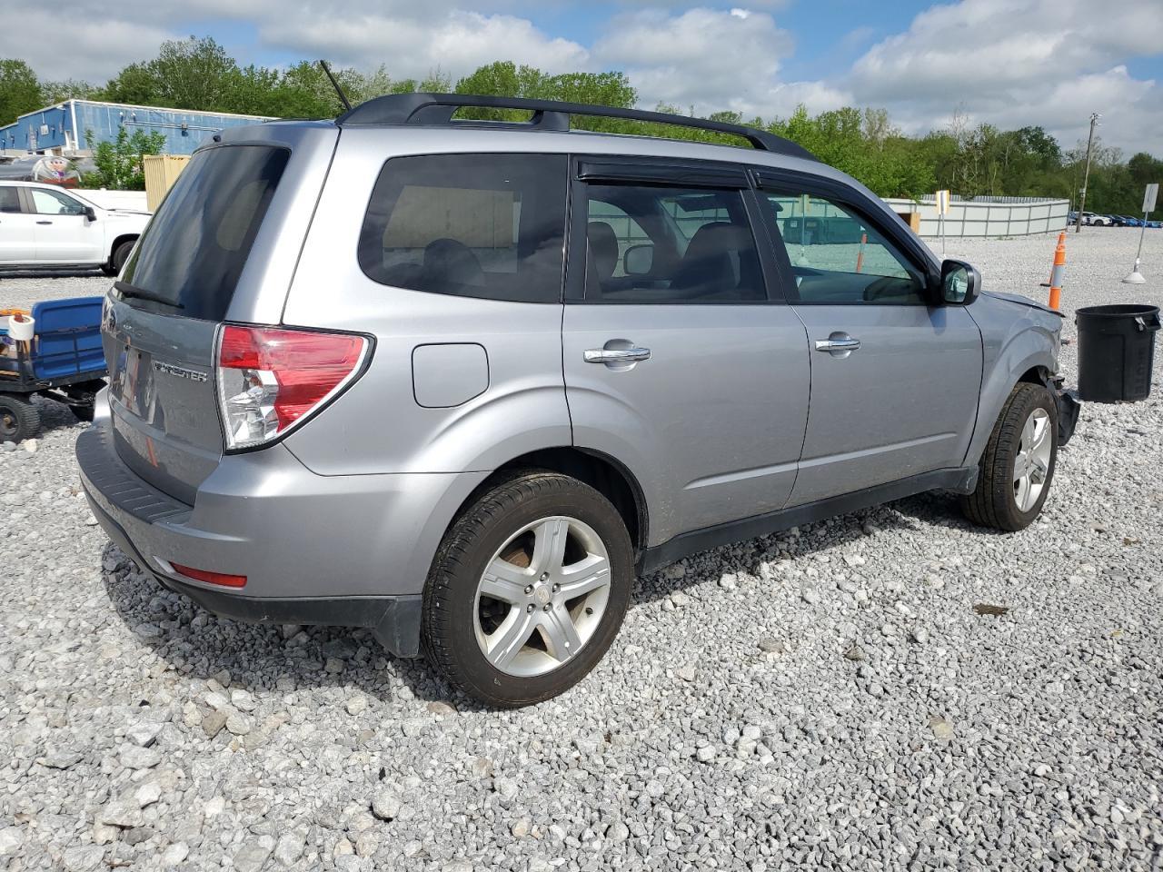 2010 Subaru Forester 2.5X Limited - Image 3