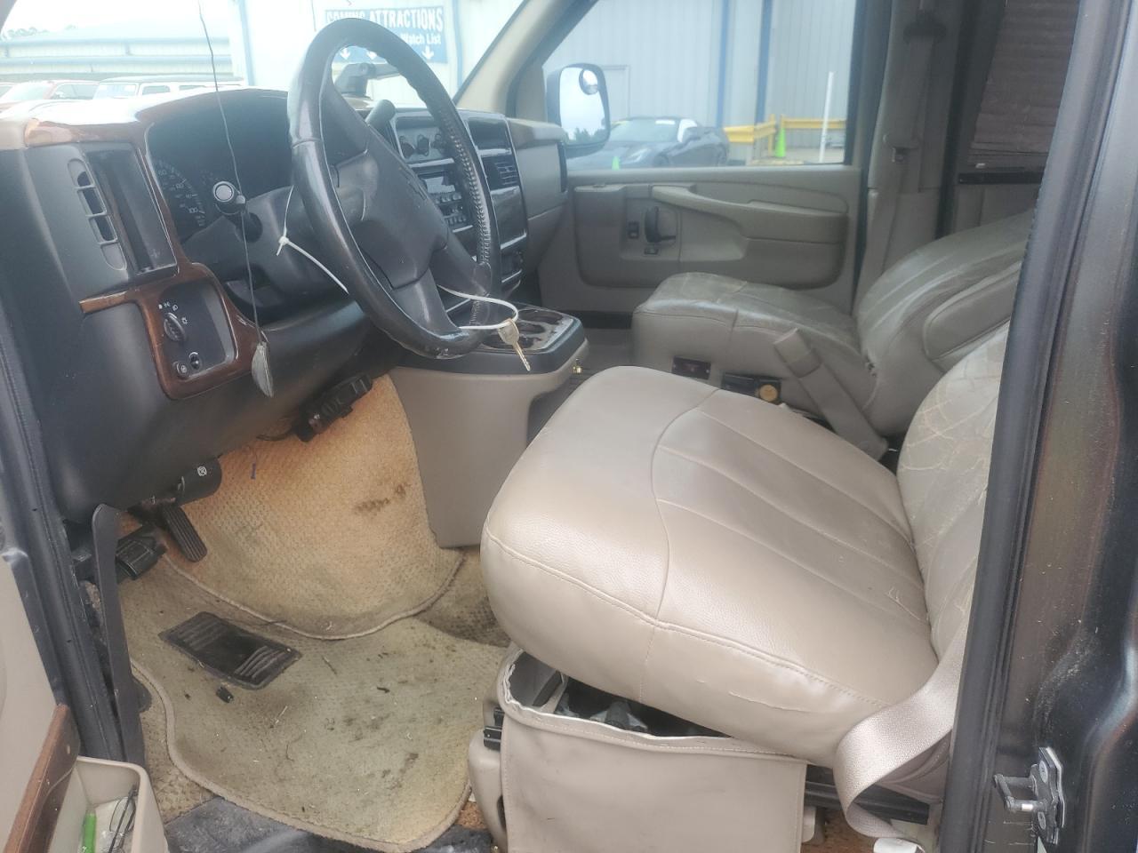 2003 Chevrolet Express G1500 - Фото 7