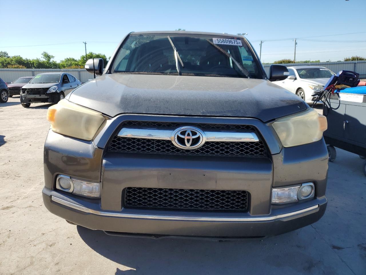 2010 Toyota 4Runner Sr5 - Image 5